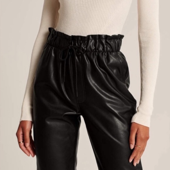 Abercrombie Vegan Faux Leather Pull On Taper Pants - Picture 6 of 8